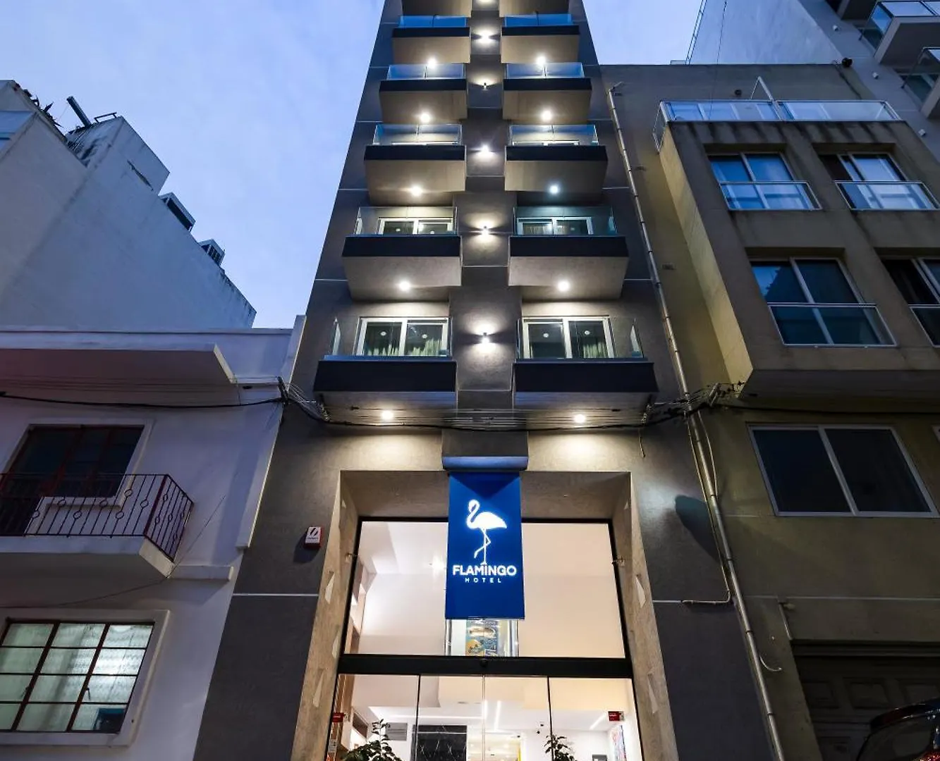 V Hotel San Ġiljan